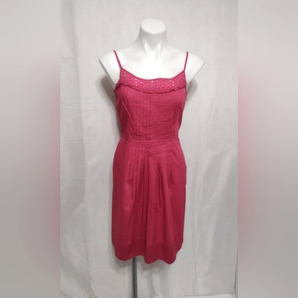 Loft Pleated Spaghetti Strap Shift Dress 6P Feminine Chic Brunch Wedding Guest